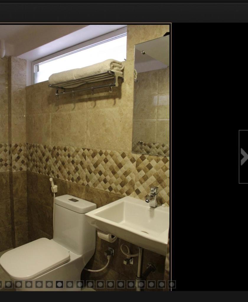 Hotel Aashraya Mysore Esterno foto